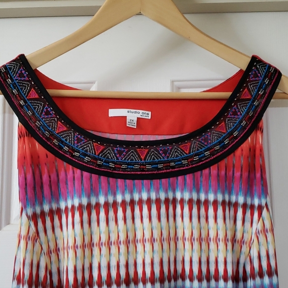 Studio One New York Sleeveless Maxi Dress - Picture 2 of 16